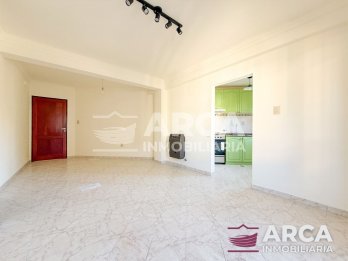 ALQUILO DEPTO DE 2 DORMITORIOS EN PLENO CENTRO