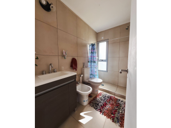 VENTA DUPLEX MODERNO A CUADRAS DE AV DE LAS AMERICAS
