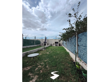 VENTA DUPLEX MODERNO A CUADRAS DE AV DE LAS AMERICAS