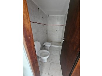 se vende departamento zona parque