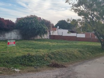Lote en esquina barrio Larramendi Paraná