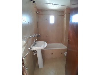 ALQUILAMOS CALLE Pelegrini 443 Dpto 1 dormitorio.-