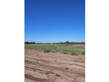 Se vende terreno de 300m2 en la zona alta - Aires del Sur