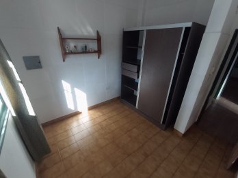 ALQUILO CASA DE 2 DORMITORIOS
