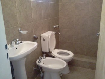 ALQUILO DPTO. INTERNO 1DOR. ZONA GAZZANO