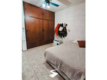 VENDO CASA EXCELENTE ESTADO A 5 MIN DEL CENTRO