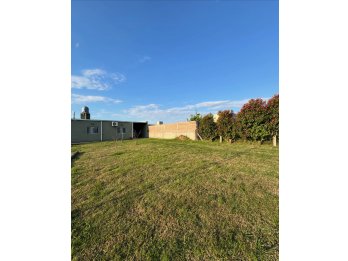 EN VENTA CASA ESTILO QUINTA EN TEZANOS PINTO