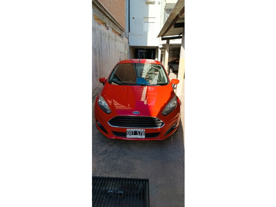 Vendo fiesta