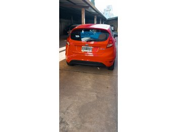 Vendo fiesta