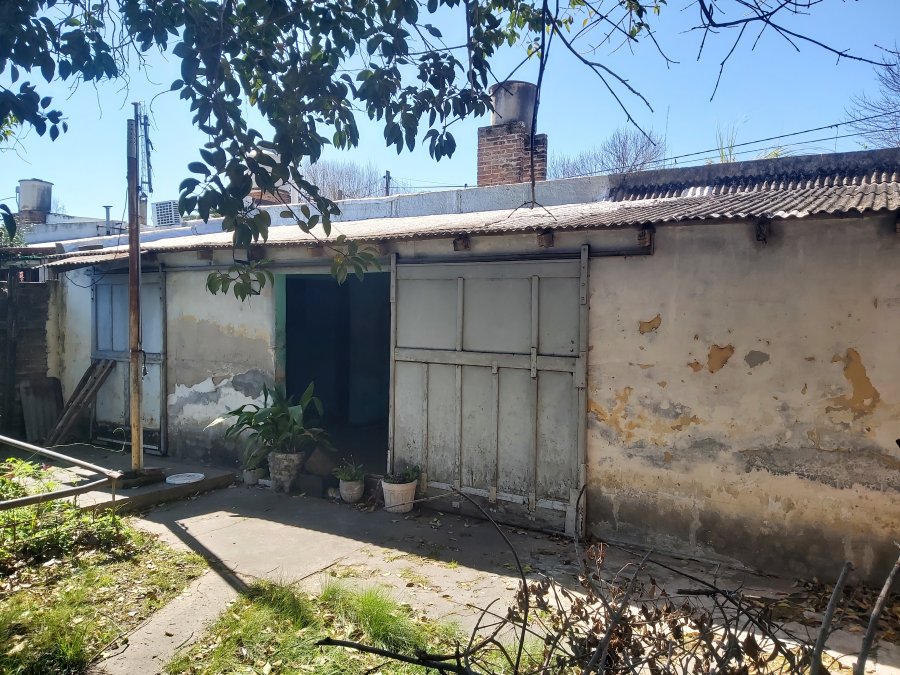 Casa a reciclar en San Agustin lote 425m2