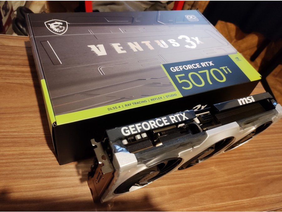 PLACA DE VIDEO GeForce RTX™ 5070Ti 16GB VENTUS 3X OC
