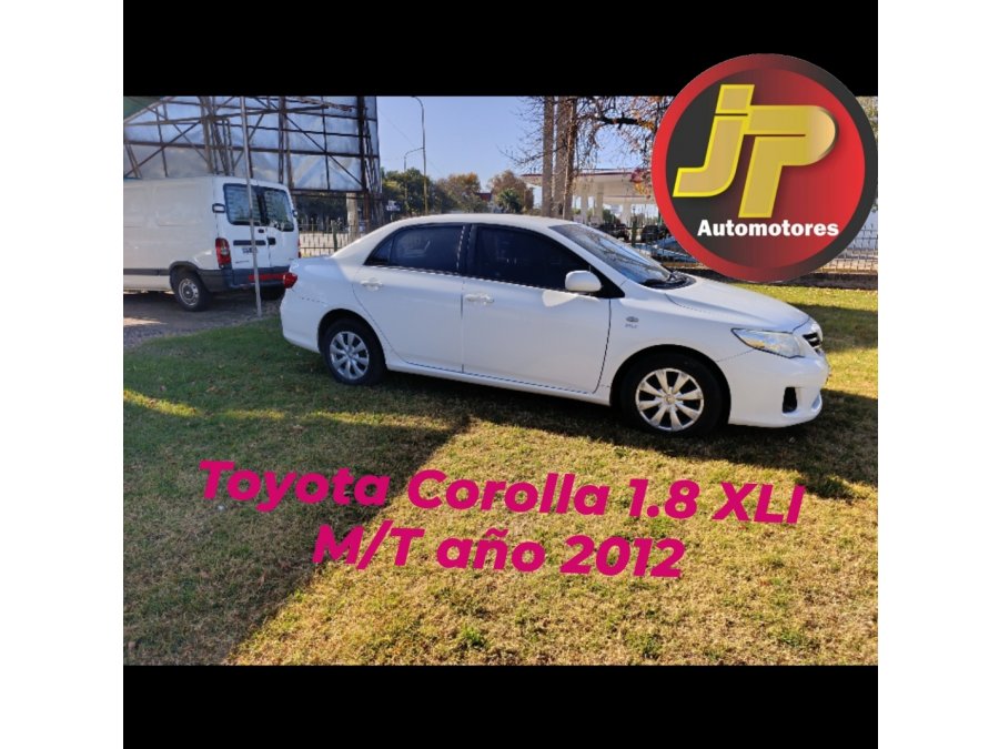 TOYOTA COROLLA 1.8 XLI M/T SEGUNDA MANO