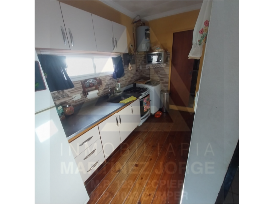 VENDO - 2 CASAS: entradas Separadas, Paraná