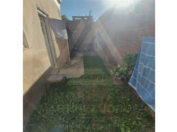 VENDO - 2 CASAS: entradas Separadas, Paraná