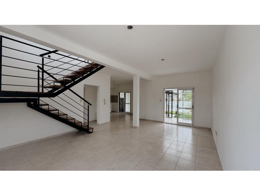 Venta Casa La Toma Complejo Cerrado Con Patio Y Pileta