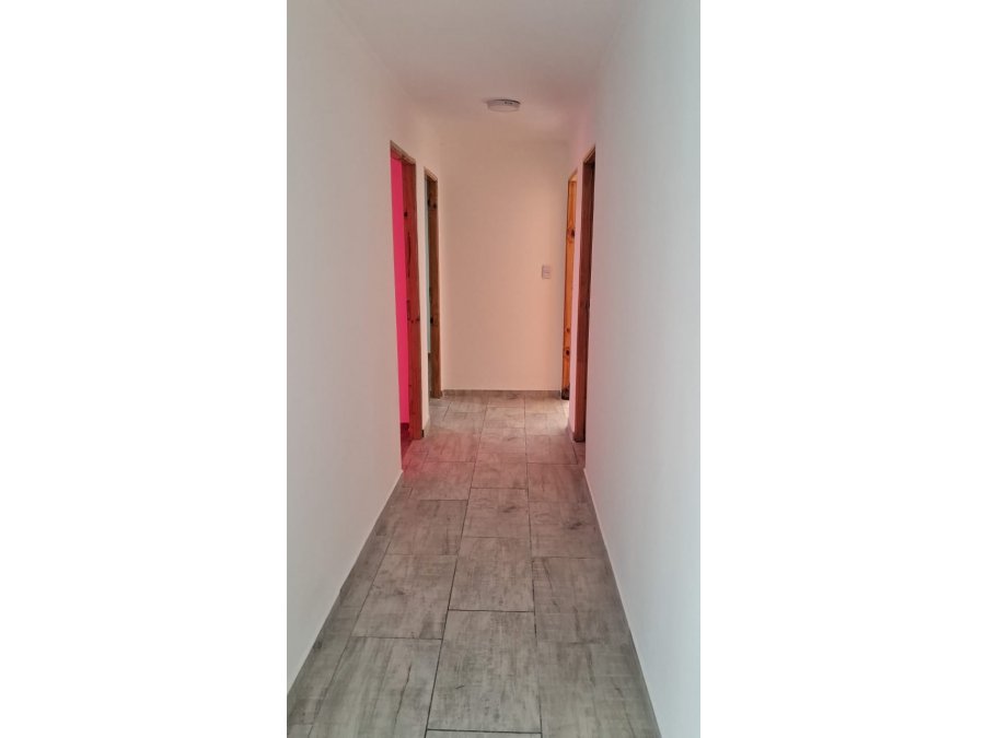 VENDO CASA 3DORM C/COCHERA - PEÑALOZA Y S.J.LA SALLE