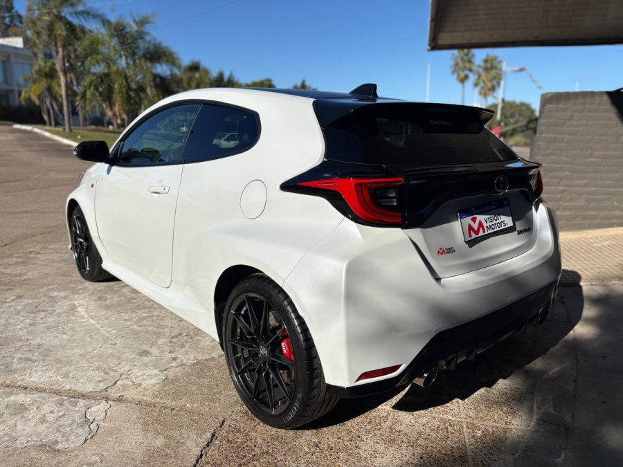 TOYOTA YARIS GR