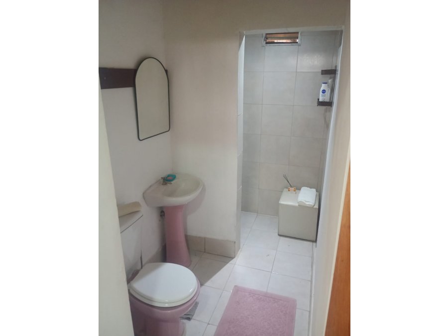 VENDO CASA AVENIDA ALMAFUERTE, ZONA JOHNSON ACERO