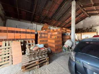 VENDO CASA AVENIDA ALMAFUERTE, ZONA JOHNSON ACERO