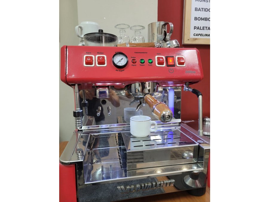 VENDO CAFETERA EXPRESS- "LA VALENTE, ATHINA"