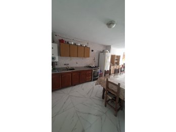 VENDO CASA EN CALLE MIGUEL DAVID