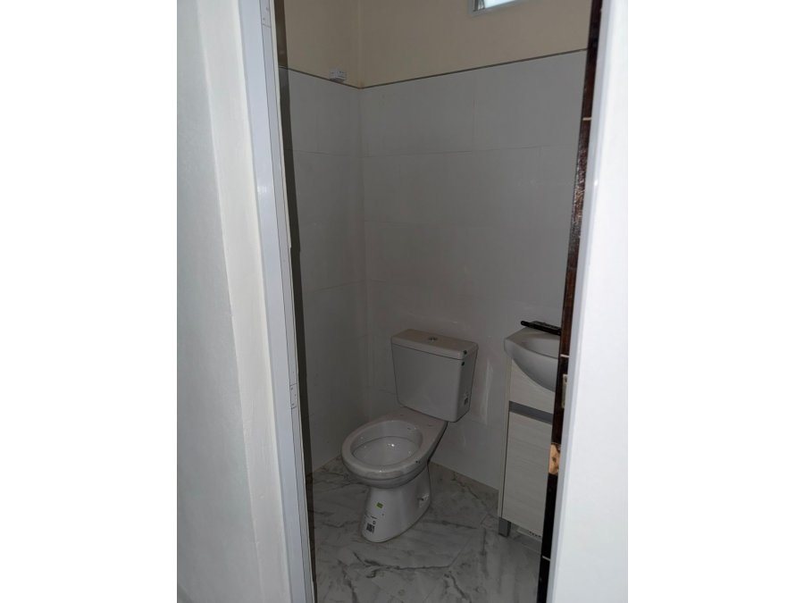 ✨🏢 **LOCAL A ESTRENAR SOBRE AV. RAMÍREZ** 🏢✨