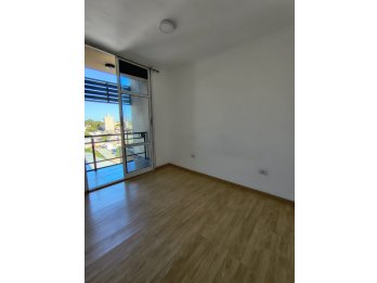 🏢 **DEPARTAMENTO EN ALQUILER – PLENO CENTRO**