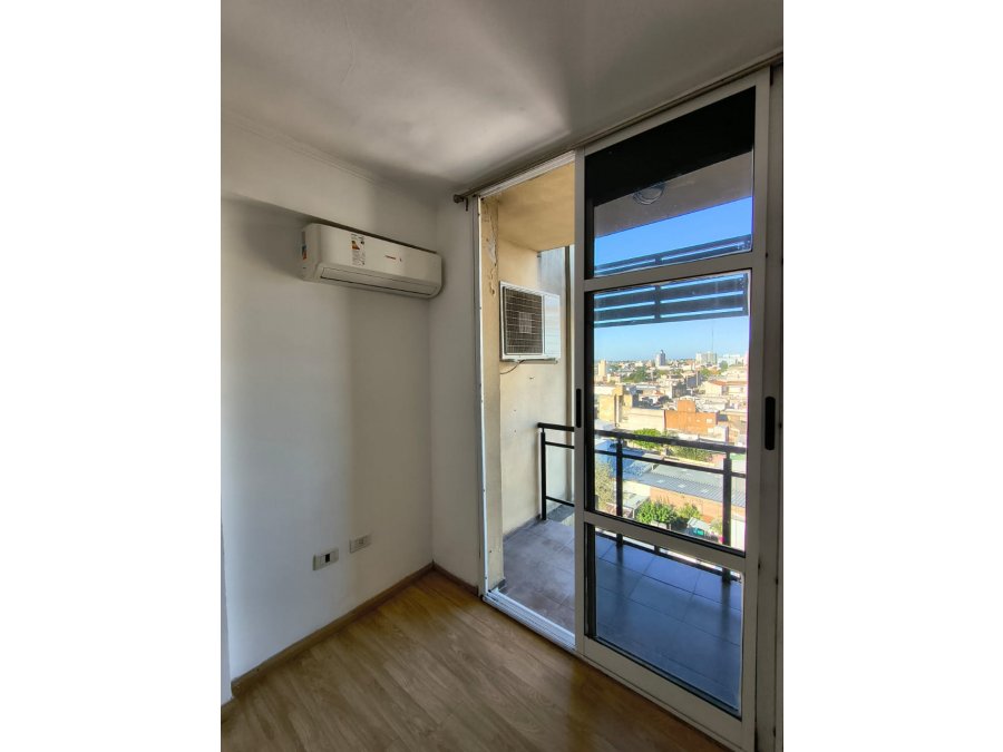 🏢 **DEPARTAMENTO EN ALQUILER – PLENO CENTRO**