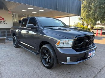RAM 1500 SLT Laramie 5.7L AT 4x4