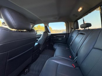 RAM 1500 SLT Laramie 5.7L AT 4x4