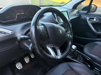 PEUGEOT 2008 Sport Thp