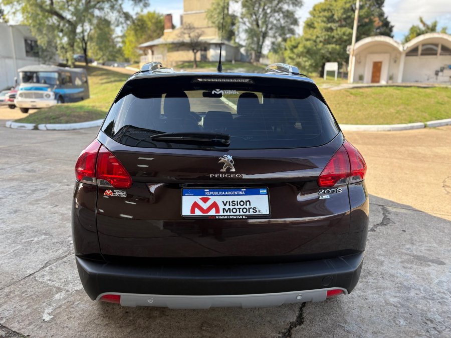 PEUGEOT 2008 Sport Thp