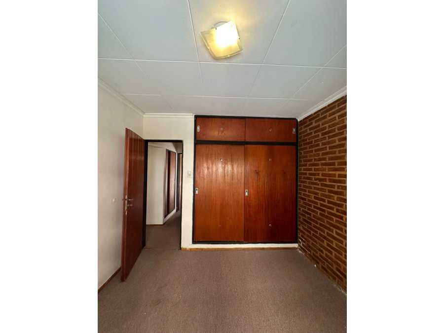 Cura Alvarez 46 / Duplex Dos Dormitorios