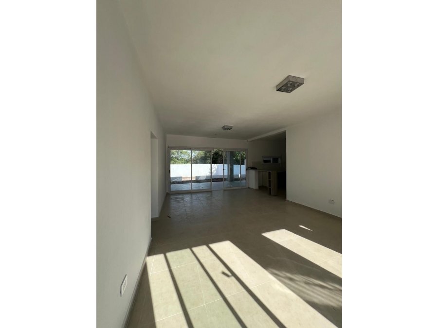🏡 **CASA EN VENTA – LISTA PARA INGRESAR**