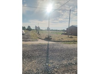 Los Silos 8000 uss. Ingreso a Paraná