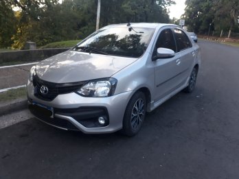 VENDO ETIOS 4P  MOD 2018