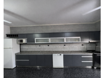 VENTA – Casa de 4 dormitorios zona céntrica | APTA CREDITO