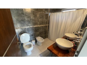 VENTA, HERMOSA CASA LA TOMA!