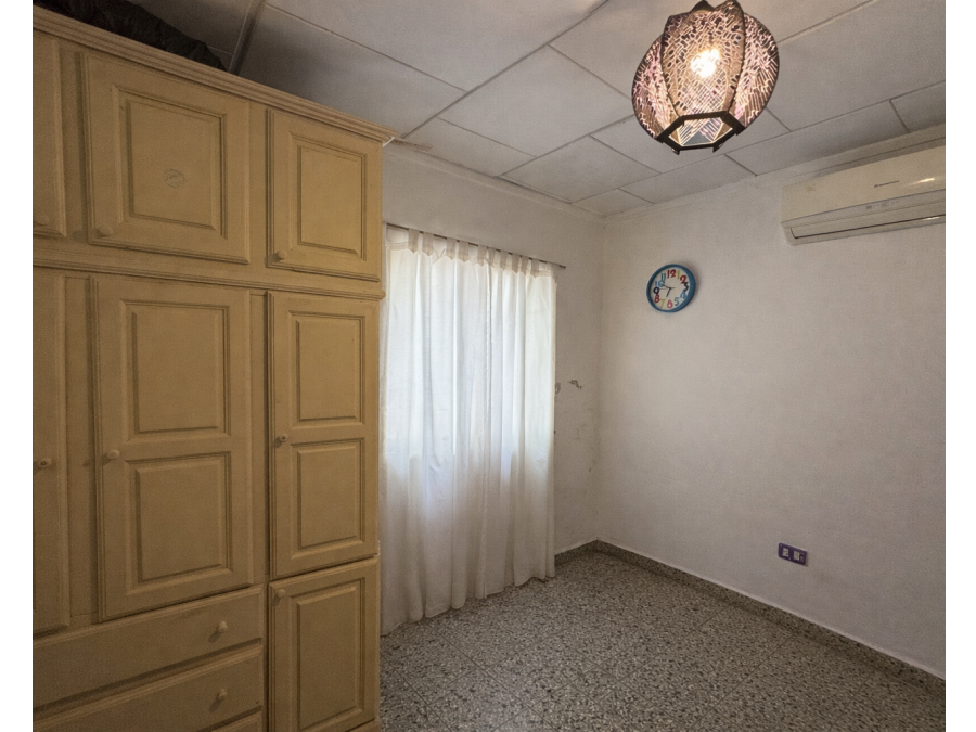 VENTA - CASA SOBRE GDOR CRESPO Y ALTE. BROWN