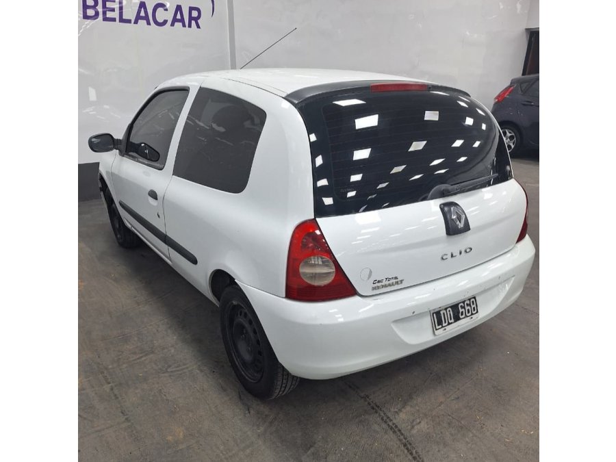 RENAULT CLIO 3P PACK I - 2012 - 248.000 KMS