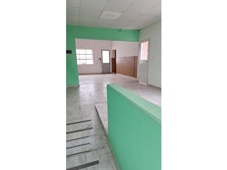 Vendo Casa (2 departamentos).