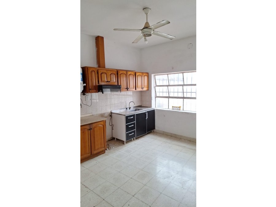 Vendo Casa (2 departamentos).