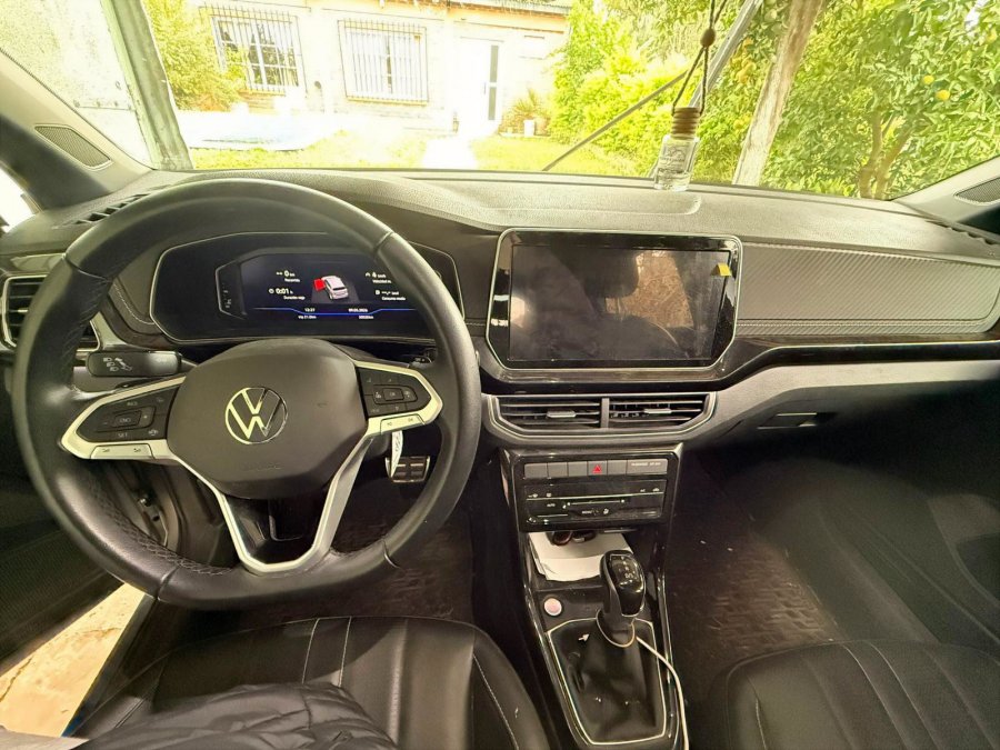 VOLKSWAGEN T-CROSS 1.0 200TSI HIGHLINE AT L/24 AÑO 2.025