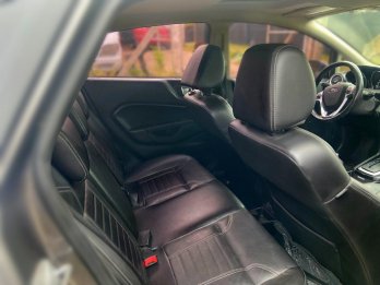 FORD FIESTA TITANIUM KD 1.6 POWERSHIFT 4P AÑO 2.014