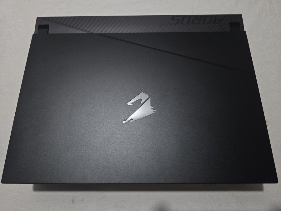 Notebook Gamer Aorus BKF 15"