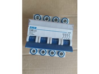 Llave Térmica y disyuntores Trifásica
