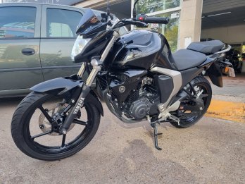Única mano excelente Yamaha FZ 150cc / 2022 Km-19.500