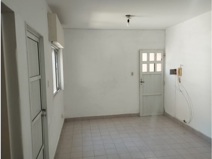 Alquilo Departamenot Zona cinco esquinas no paga expensas