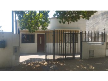 Alquilo Cura Alvarez Gran Inmueble