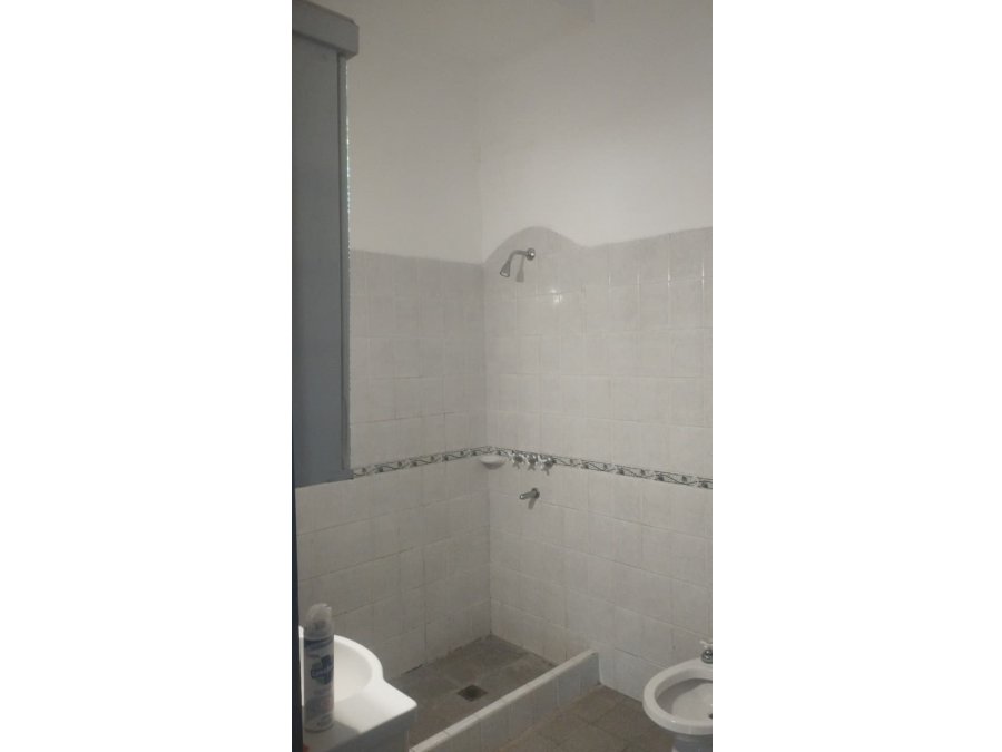Alquilo Cura Alvarez Gran Inmueble